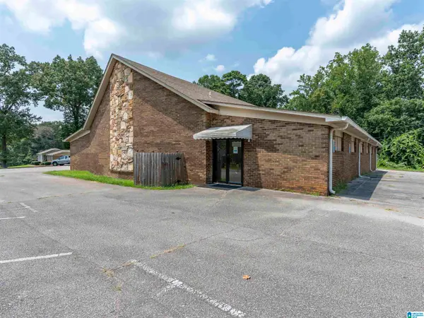 380B HICKORY ROAD, Gardendale, AL 35071