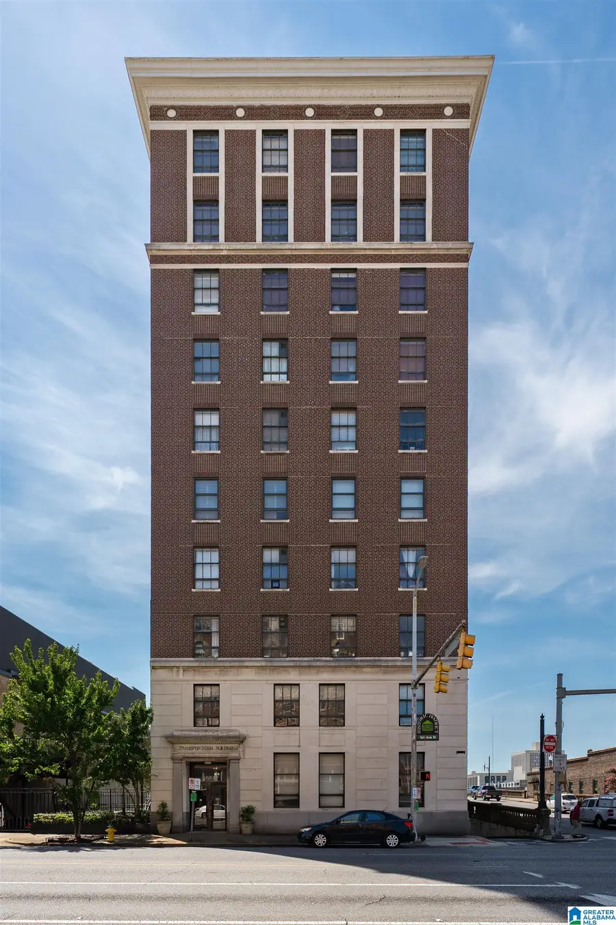 2201 1ST AVENUE N, Birmingham, AL 35203 - #2