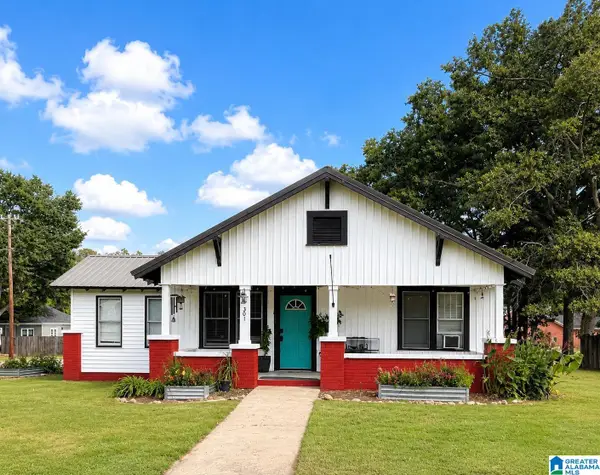 301 2ND AVENUE N, Clanton, AL 35045