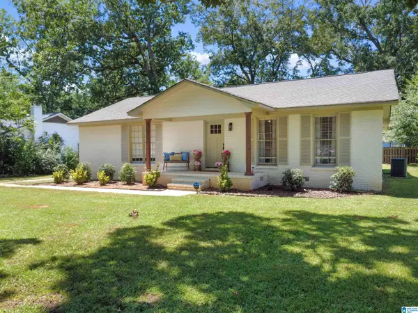 141 S CANNON AVENUE, Sylacauga, AL 35150