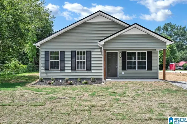 209 DEAN AVENUE, Hanceville, AL 35077