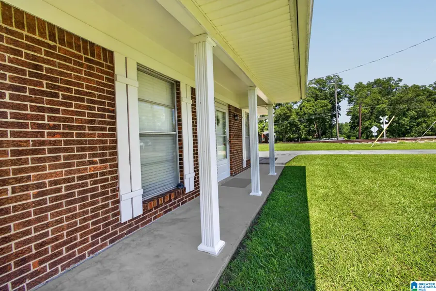 30 GUY STREET, Jemison, AL 35085 - #2