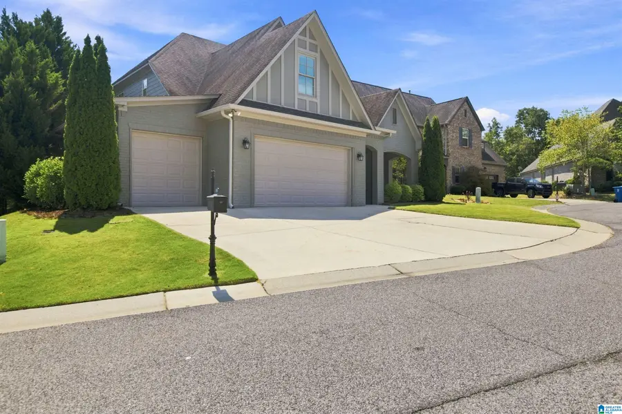 197 LAKE CHELSEA DRIVE, Chelsea, AL 35043 - #2