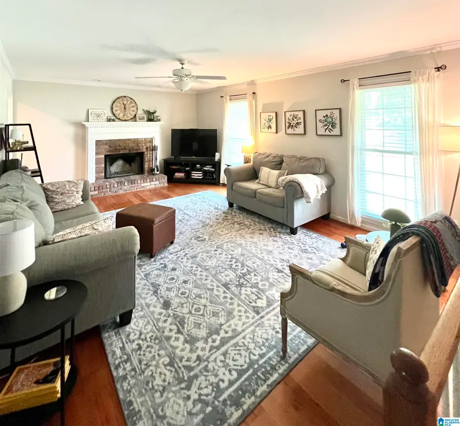 128 SOUTHERN HILLS CIRCLE, Calera, AL 35040 - #3