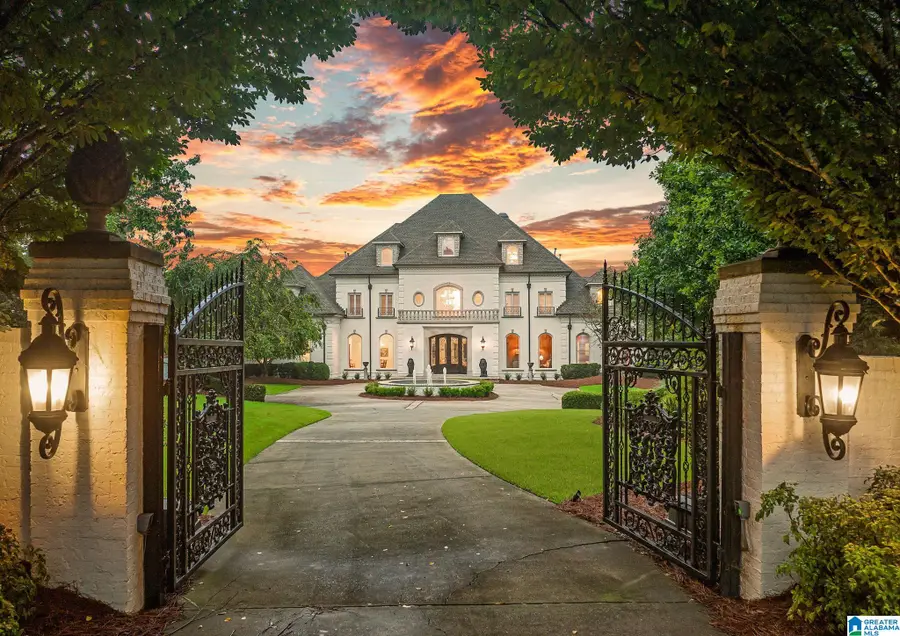 4506 HIGH COURT CIRCLE, Hoover, AL 35242 - #2