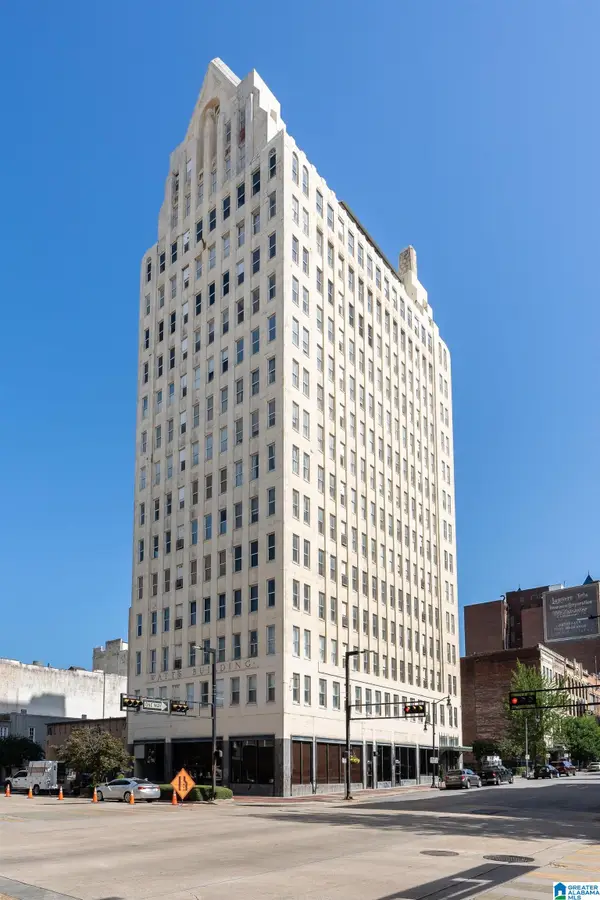 2008 3RD AVENUE N, Birmingham, AL 35203