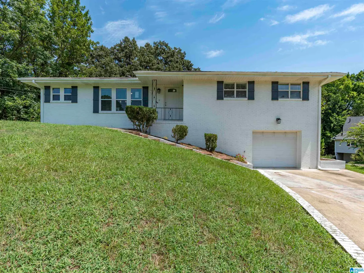 2500 HIGHVIEW ROAD, Gardendale, AL 35071 - #1