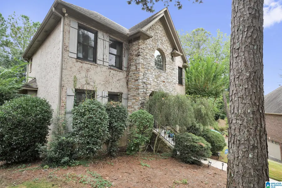 5612 LAKE CYRUS WAY, Hoover, AL 35244 - #3