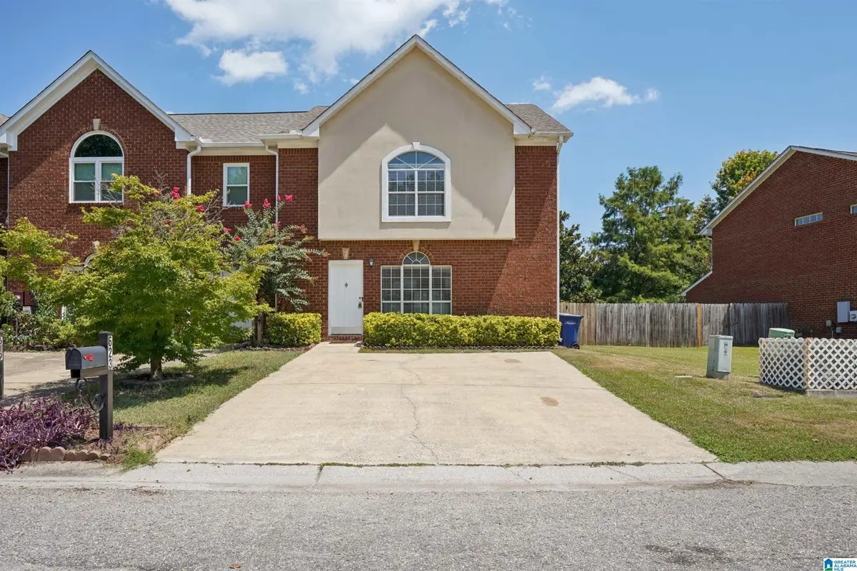 623 TREYMOOR LAKE CIRCLE, Alabaster, AL 35007 - #1