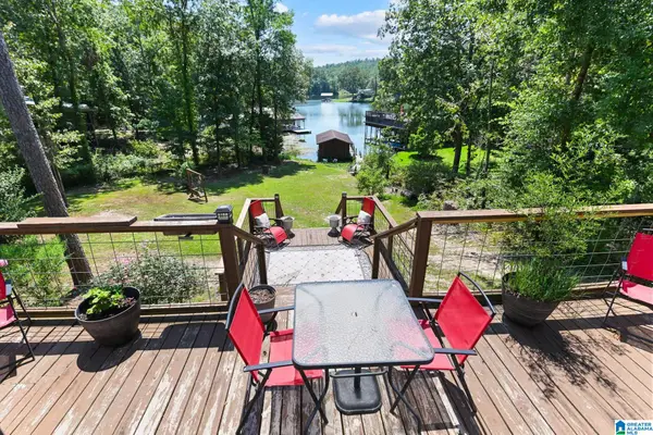 140 COUNTY ROAD 196, Clanton, AL 35046