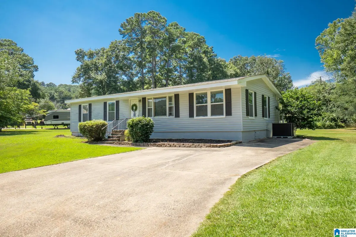 1403 ALICE DRIVE, Sylacauga, AL 35150 - #1