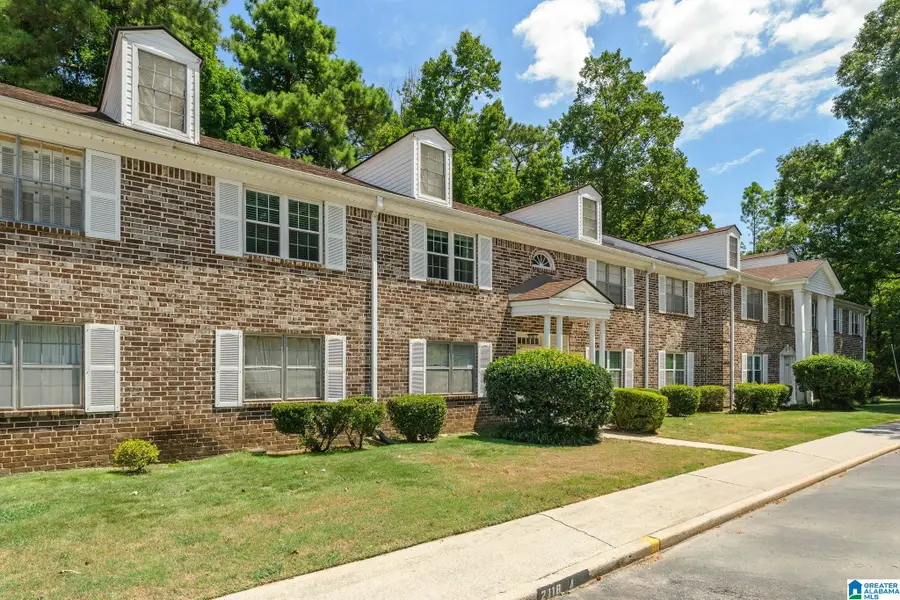 2118 MONTREAT LANE, Vestavia Hills, AL 35216 - #3