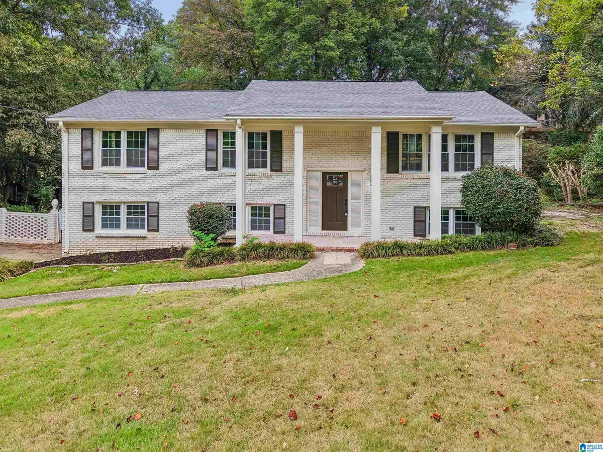 3425 RIDGE DELL CIRCLE, Vestavia Hills, AL 35243 - #1