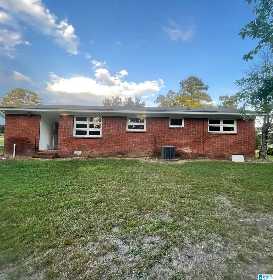 807 3RD STREET, Clanton, AL 35045 - #2