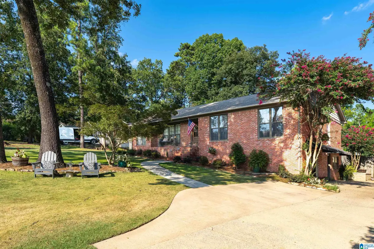 909 GRANBURY ROAD, Vestavia Hills, AL 35216 - #1