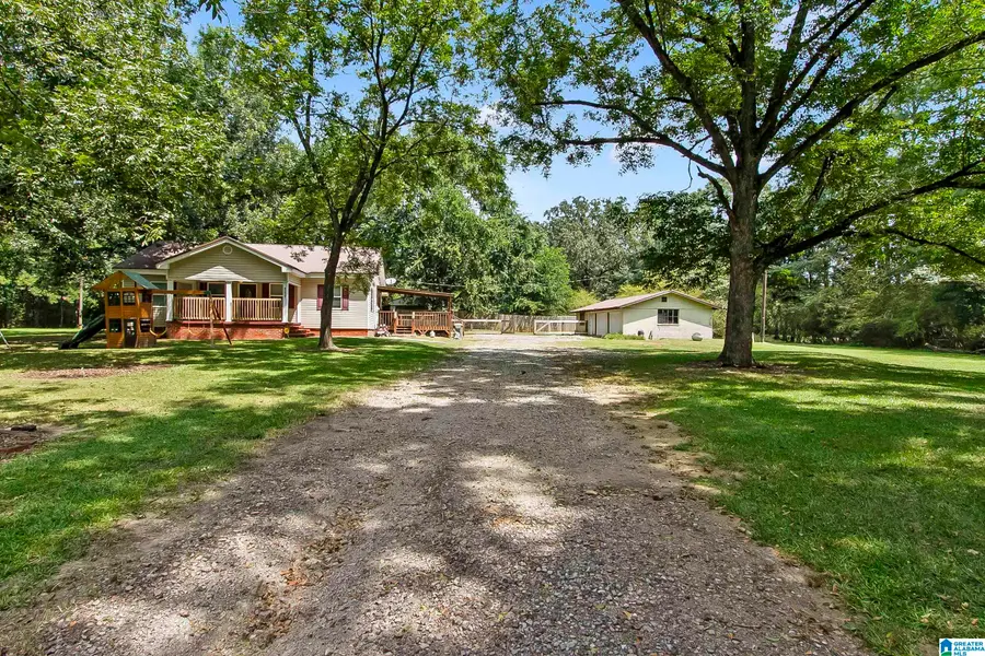 8621 LOCK 17 ROAD, Bessemer, AL 35023 - #3