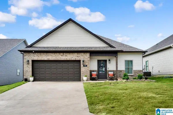 3756 SEASIDE SPARROW CIRCLE, Bessemer, AL 35022