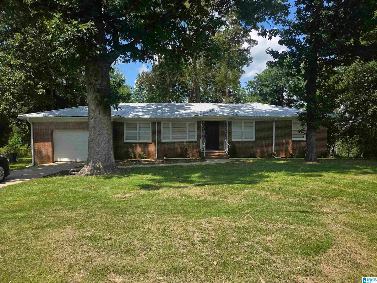 965 HICKORY CIRCLE, Birmingham, AL 35215 - #1