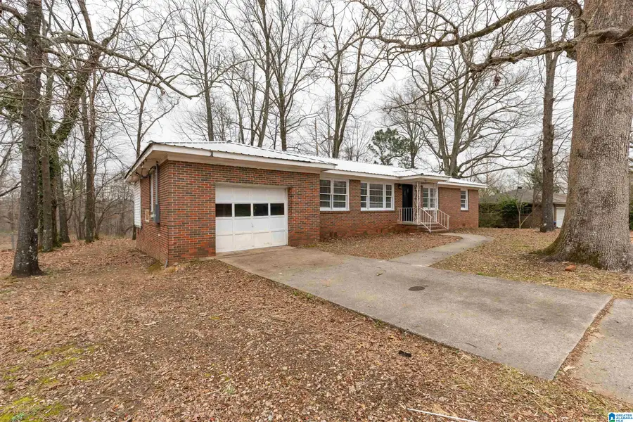 965 HICKORY CIRCLE, Birmingham, AL 35215 - #2