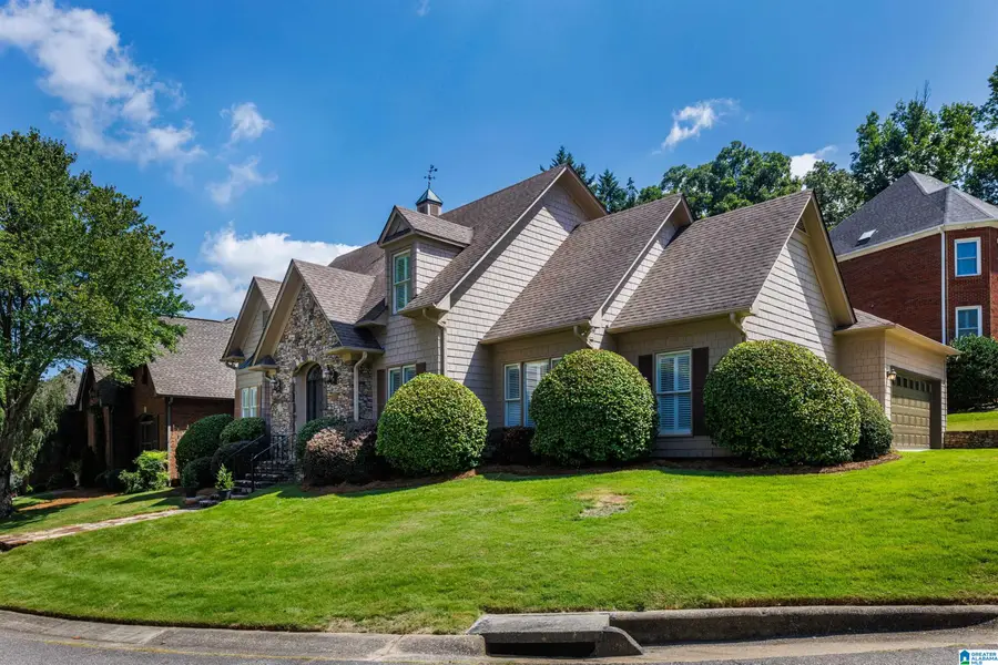 2516 IVY GLENN DRIVE, Vestavia Hills, AL 35243 - #3