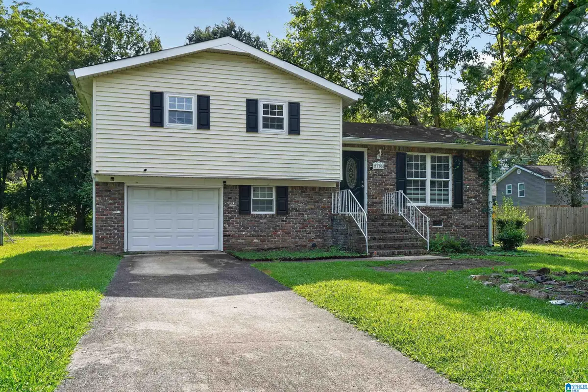 1705 SERENE CIRCLE, Center Point, AL 35215 - #1