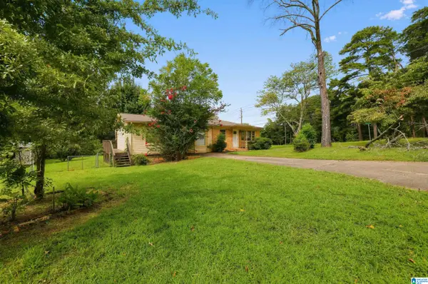 1629 LAKE DRIVE NE, Center point, AL 35215