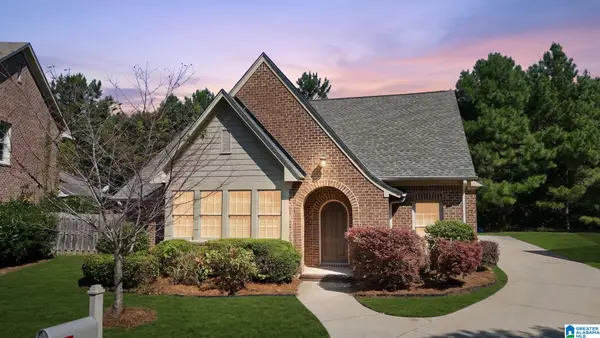 6286 BLACK CREEK LOOP N, Hoover, AL 35244