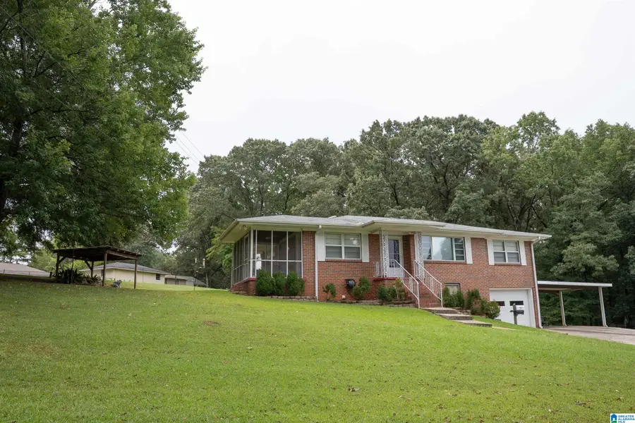 907 FERRO AVENUE, Bessemer, AL 35020 - #3