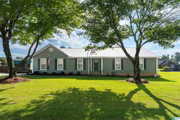 414 HICKORY DRIVE, Gardendale, AL 35071