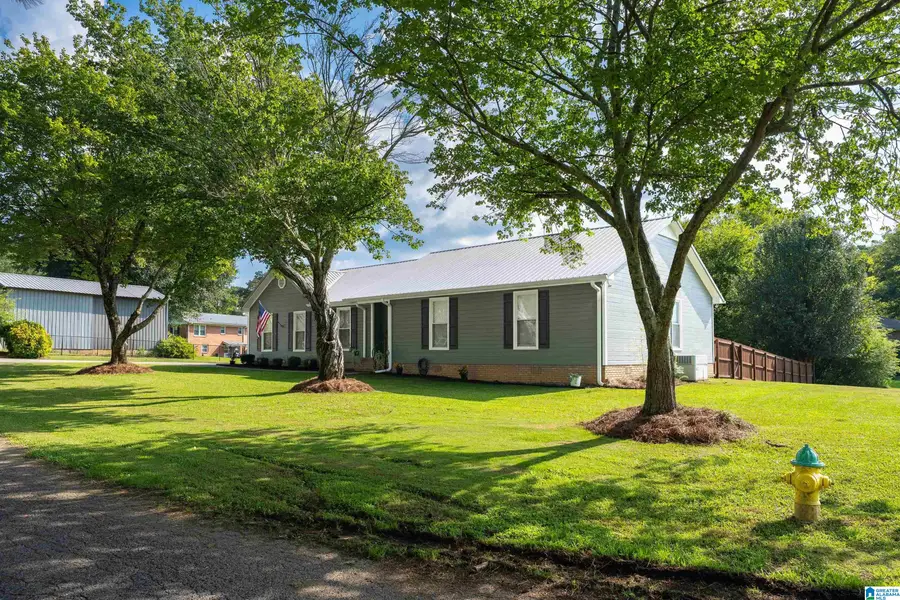 414 HICKORY DRIVE, Gardendale, AL 35071 - #2