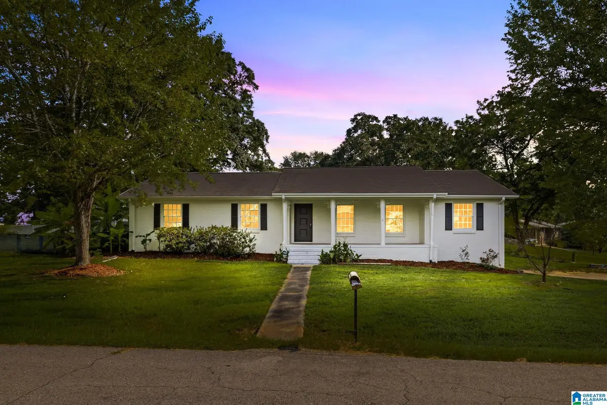 215 REDMAYNE ROAD, Gardendale, AL 35071 - #1
