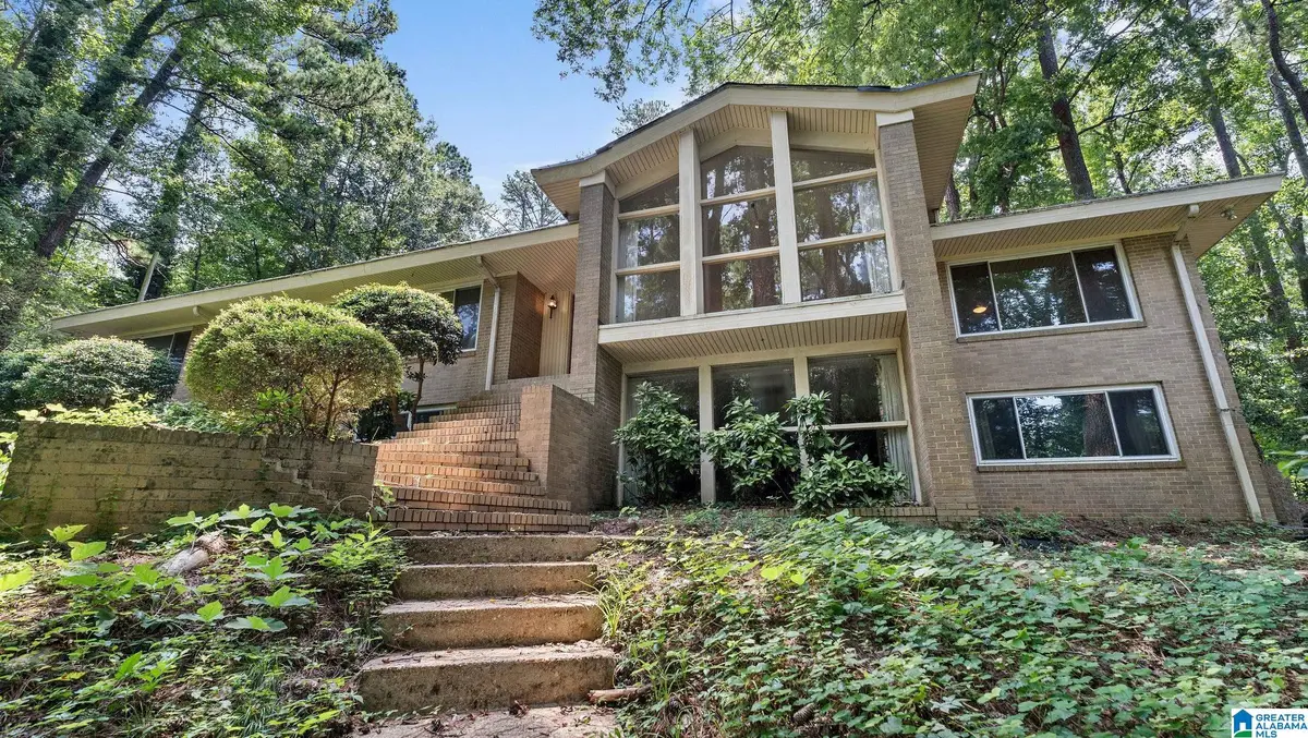 3515 WOODLAND HILLS DRIVE, Tuscaloosa, AL 35405 - #1