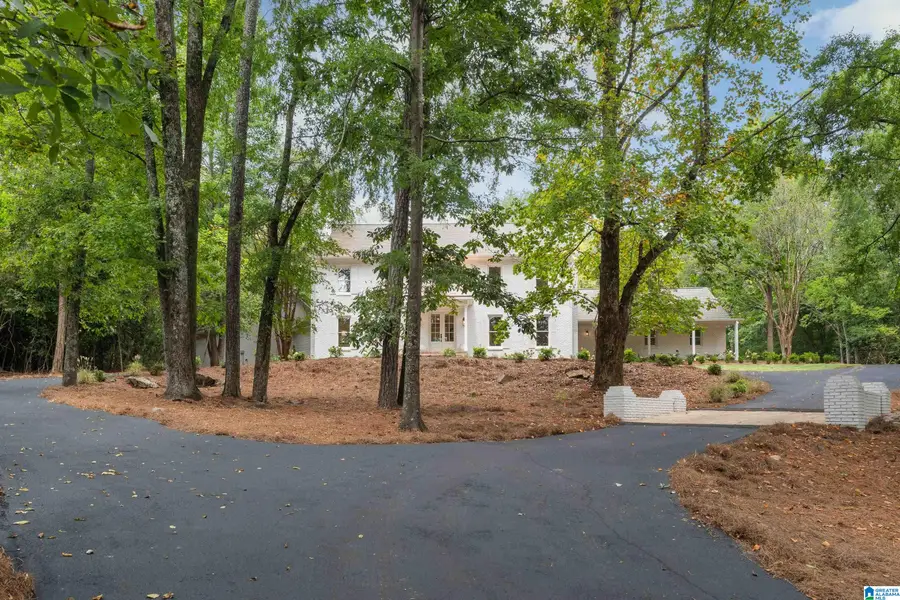 4400 OLD LEEDS ROAD, Mountain Brook, AL 35213 - #3