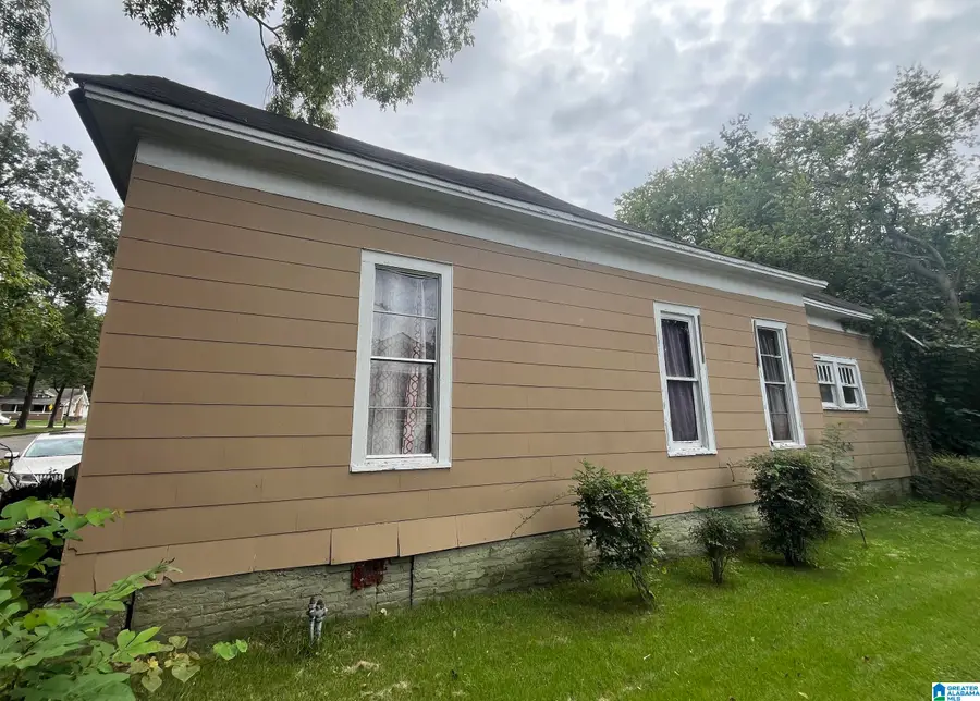 10 75TH STREET S, Birmingham, AL 35206 - #2