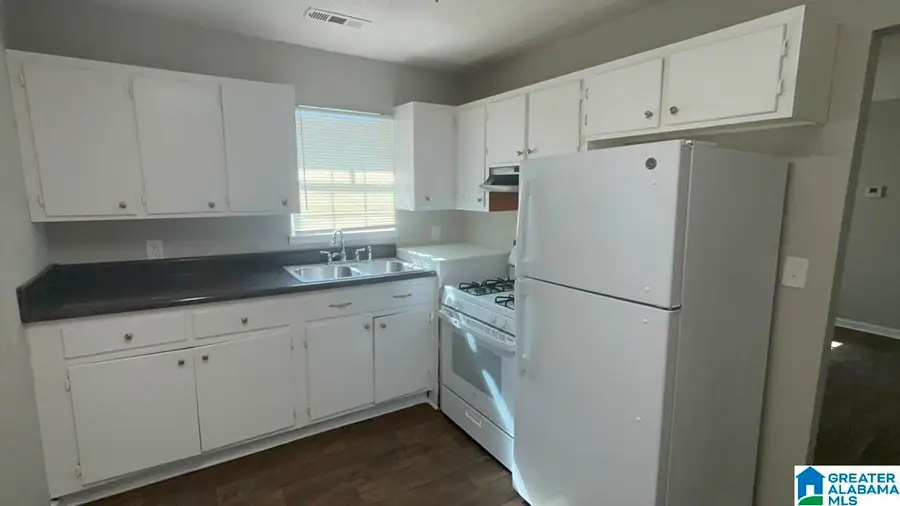 3729 MAPLE AVENUE SW, Birmingham, AL 35221 - #2