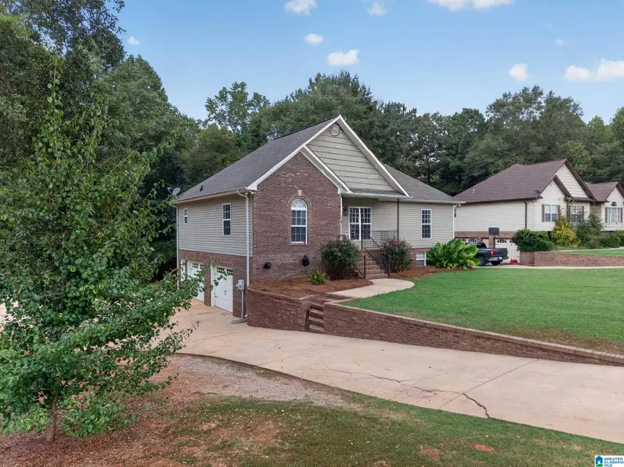 120 TRAPPERS WAY, Springville, AL 35146 - #2