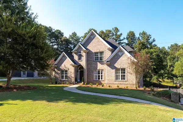 245 WOODBRIDGE TRAIL, Chelsea, AL 35043