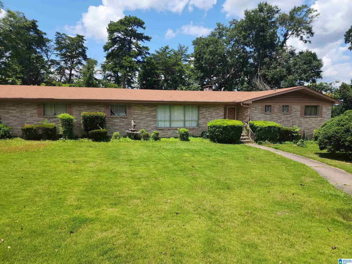 814 SKYLINE CIRCLE, Bessemer, AL 35020 - #1
