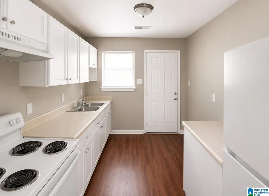1850 17TH COURT N, Birmingham, AL 35234 - #2