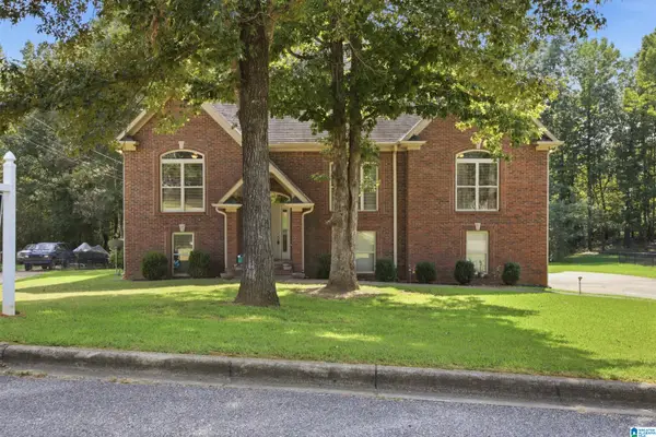 7836 ROCK CREEK CIRCLE, Bessemer, AL 35023