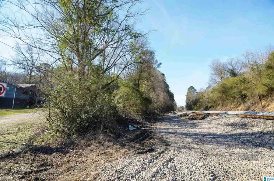 7502 NEW YORK AVENUE, Leeds, AL 35094 - #3