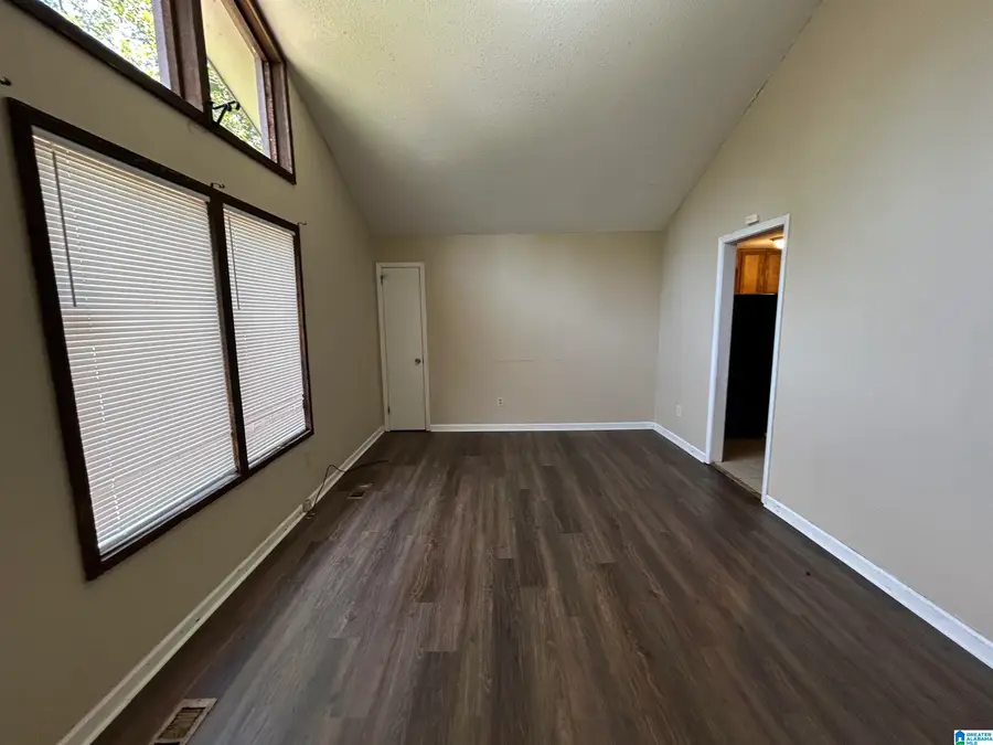 3046 APPLE VALLEY LANE, Birmingham, AL 35215 - #3