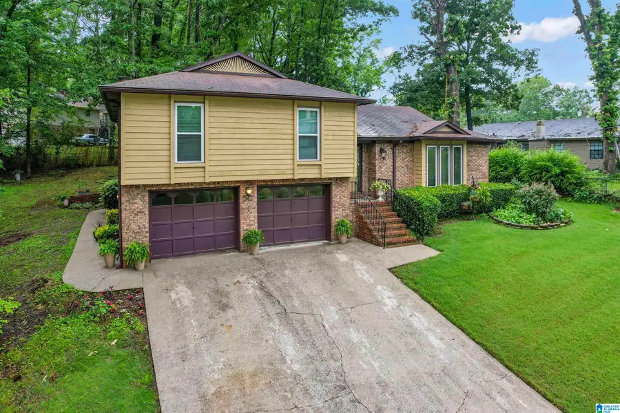 829 SEVEN SPRINGS DRIVE, Birmingham, AL 35215 - #2
