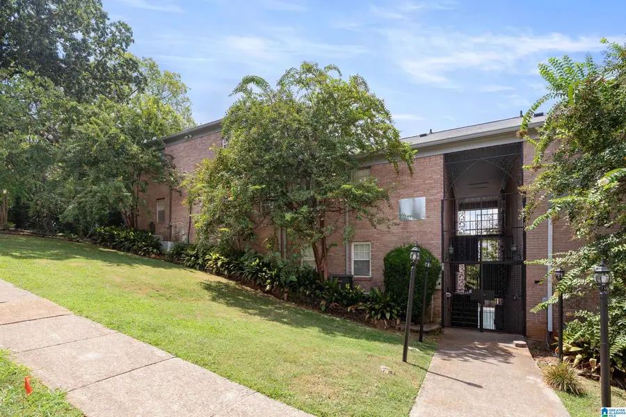 1508 15TH STREET S, Birmingham, AL 35205 - #3