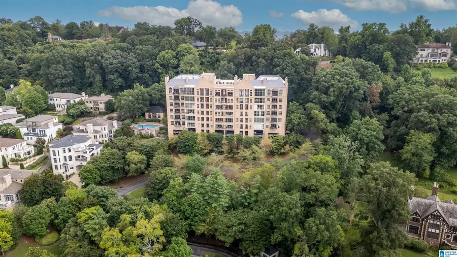 2900 REDMONT PARK CIRCLE, Birmingham, AL 35205 - #3