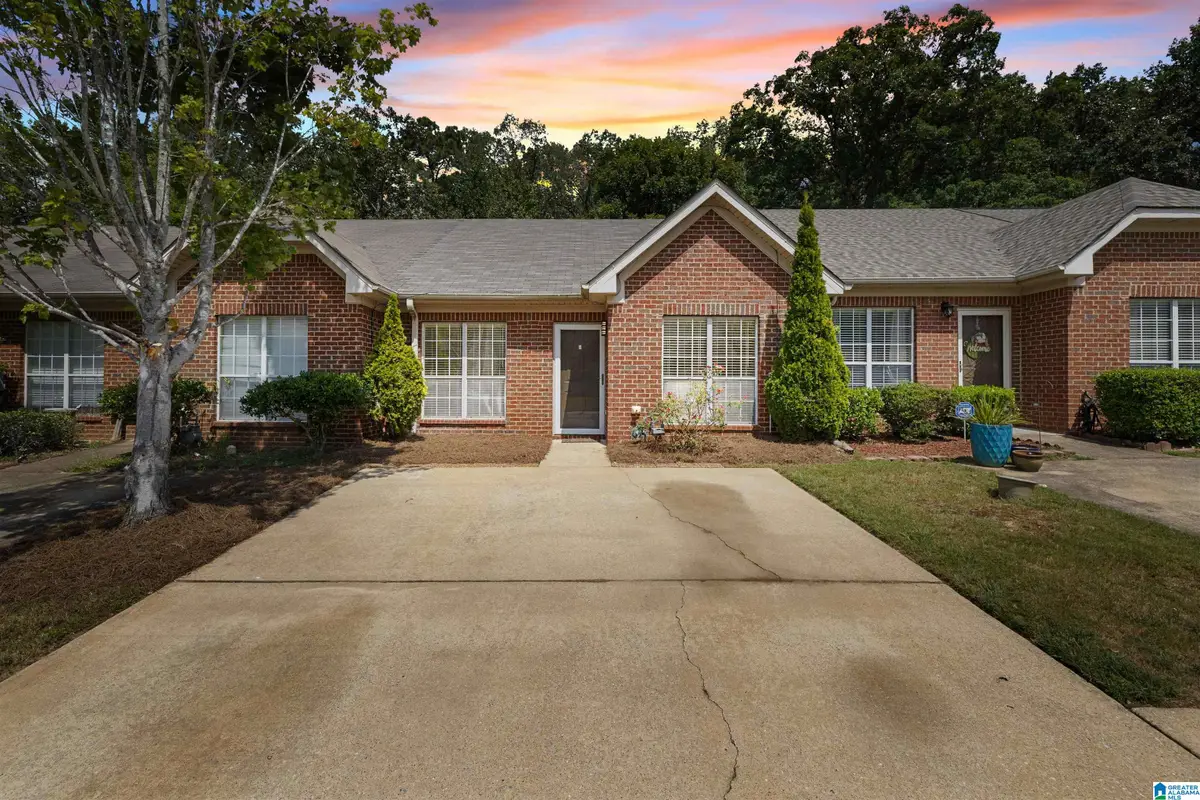 2791 SOUTHWOOD LANE, Bessemer, AL 35022 - #1