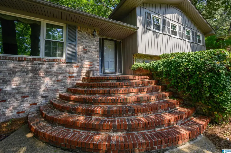 3233 WAGON GAP TRAIL, Vestavia Hills, AL 35216 - #3