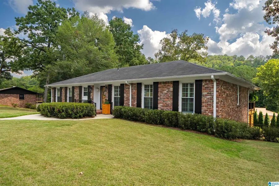 1233 FOREST BROOK CIRCLE, Homewood, AL 35226 - #2