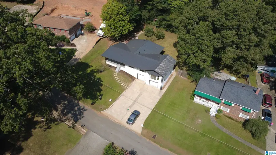 1416 29TH AVENUE N, Hueytown, AL 35023 - #2