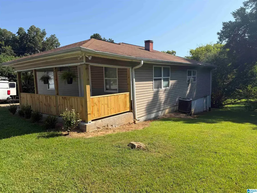 557 6TH COURT, Pleasant Grove, AL 35127 - #3